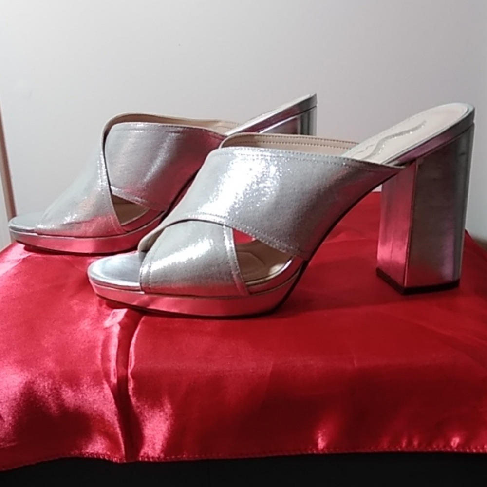 Silver Nina 4" block heels mules size 9 1/2
